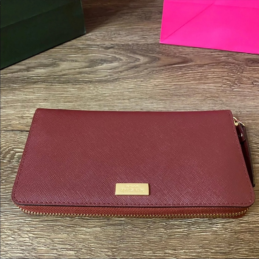 Kate Spade Neda Traincared NWT